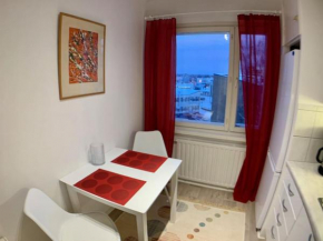 Kaupunkikoti Apartments 2-room B32